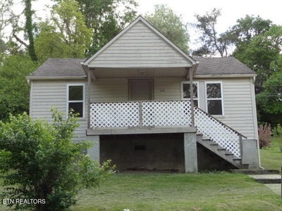 /international/us/332-cleveland-st-crossville-tn-110108507986/