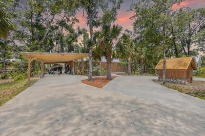 /international/us/1815-ne-mabels-avenue-steinhatchee-fl-110100526273/