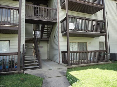 /international/us/59-wells-court-hampton-va-110103166224/