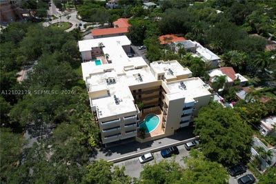 /international/us/525-coral-way-coral-gables-fl-110120147197/