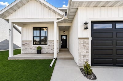 /international/us/311-willow-street-pardeeville-wi-110107749888/