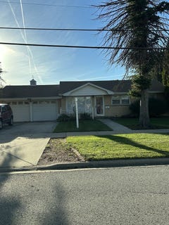 /international/us/6101-w-81st-place-burbank-il-110120414827/