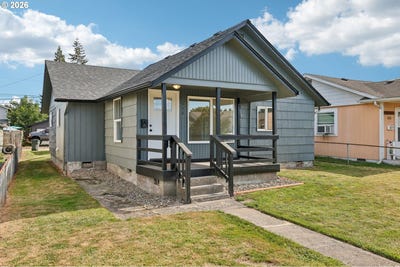 /international/us/336-28th-ave-longview-wa-110119959396/