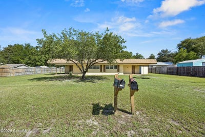 /international/us/411-w-martin-street-folkston-ga-110109960762/