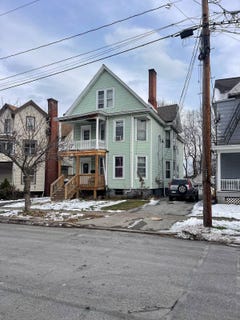 /international/us/17-hammersley-ave-poughkeepsie-ny-110109191185/