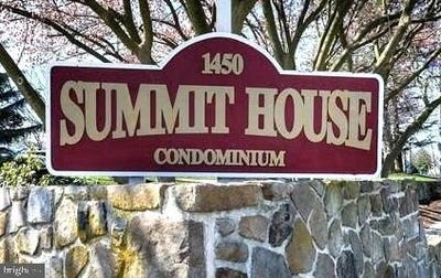 /international/us/668-summit-house-west-chester-pa-110120455033/