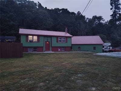 /international/us/3125-canal-street-port-leyden-ny-110104586432/