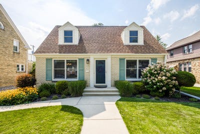/international/us/2531-n-83rd-st-wauwatosa-wi-110101461928/