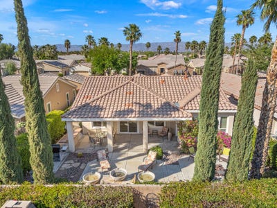 /international/us/61275-fire-barrel-drive-la-quinta-ca-110107459241/