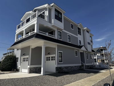 /international/us/9004-landis-sea-isle-city-nj-110099027823/