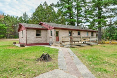 /international/us/10325-peshtigo-brook-road-suring-wi-110103308441/