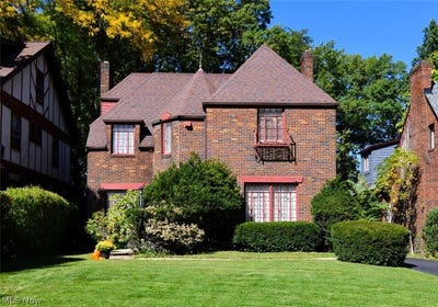 /international/us/3027-euclid-heights-boulevard-cleveland-heights-oh-110120135102/