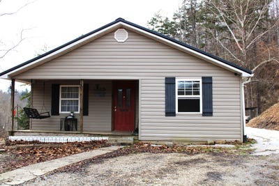 /international/us/4539-coon-creek-road-salyersville-ky-110105853212/