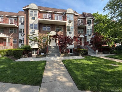 /international/us/172-39-highland-ave-jamaica-estates-ny-110106783353/