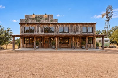 /international/us/700-ledgerock-rd-wimberley-tx-110120104185/