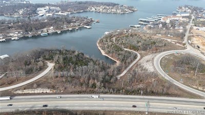/international/us/kalfran-drive-osage-beach-mo-110107059659/