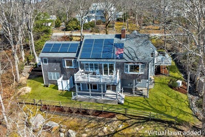 /international/us/18-gray-rocks-w-road-north-falmouth-ma-110107195595/
