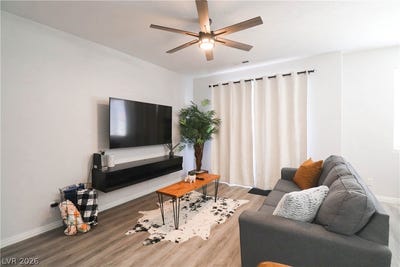 /international/us/134-shade-tree-lane-mesquite-nv-110108859392/