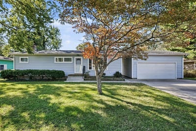 /international/us/380-e-delaware-avenue-benton-harbor-mi-110120155250/