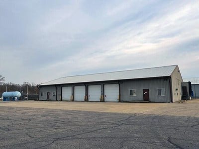 /international/us/715-webber-avenue-three-rivers-mi-110107987562/
