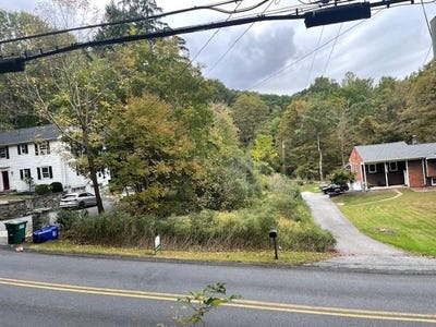 /international/us/213-drewville-road-carmel-ny-110094761975/?lang=en