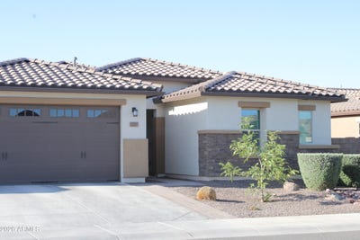 /international/us/17258-w-seldon-lane-waddell-az-110108301279/