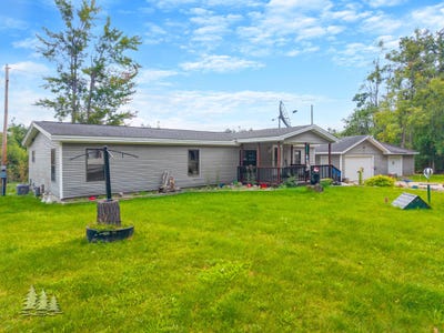 /international/us/5774-white-pine-drive-lewiston-mi-110110300136/