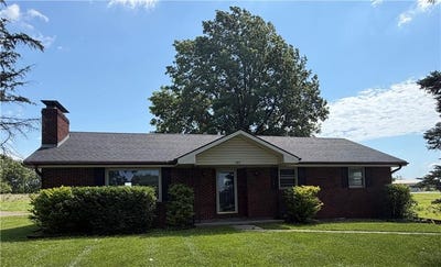 /international/us/1305-s-us-71-highway-savannah-mo-110108975244/