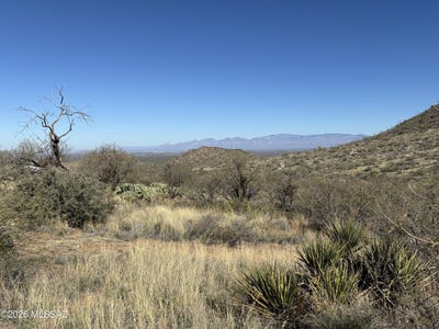 /international/us/17925-s-via-el-caballo-prieto-vail-az-110106379161/