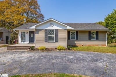 /international/us/228-brookdale-avenue-greenville-sc-110108238697/