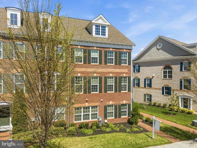 /international/us/15610-beech-tree-parkway-upper-marlboro-md-110107210156/