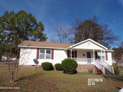 /international/us/1300-martin-luther-king-jr-drive-tarboro-nc-110095826012/