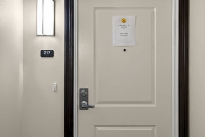/international/us/1427-34th-avenue-sw-altoona-ia-110110337932/