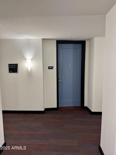 /international/us/310-s-4th-street-phoenix-az-110100882901/