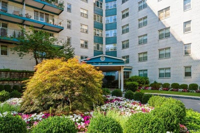 /international/us/499-n-broadway-white-plains-ny-110110295622/