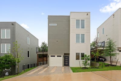 /international/us/2309-montopolis-dr-austin-tx-110107503372/