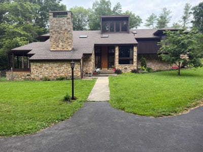 /international/us/1-woodside-dr-summersville-wv-110109114972/