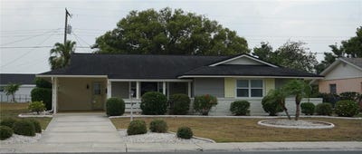 /international/us/1719-council-drive-sun-city-center-fl-110099910845/