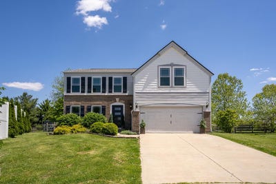 /international/us/25797-hummingbird-court-brookville-in-110107989483/