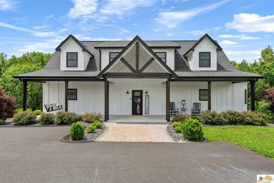 /international/us/608-eagle-point-drive-austin-ky-110099934019/