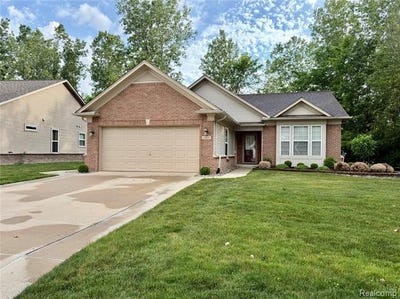 /international/us/24600-grand-traverse-avenue-brownstown-twp-mi-110108821268/