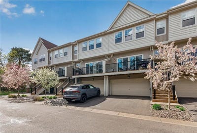 /international/us/2429-121st-circle-ne-blaine-mn-110107982982/