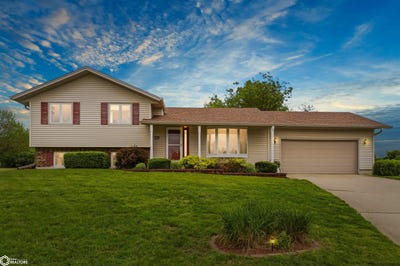 /international/us/1008-ratcliffe-drive-marshalltown-ia-110108167698/