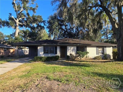 /international/us/11606-largo-drive-savannah-ga-110105878650/