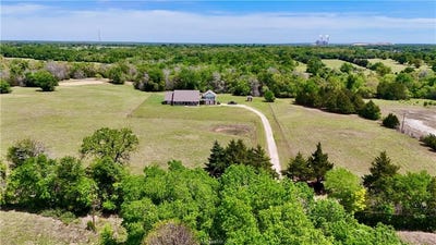 /international/us/10432-sammys-rd-89-acres-bremond-tx-110107866883/