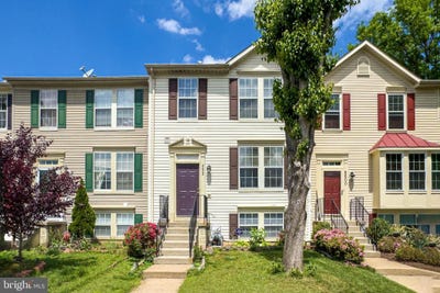 /international/us/8602-walcott-court-manassas-va-110107821790/