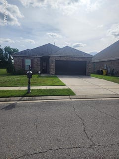 /international/us/417-elwick-drive-lafayette-la-110107629460/