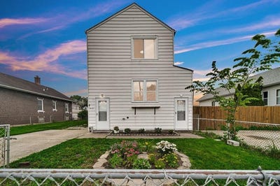 /international/us/4110-sheffield-avenue-hammond-in-110100425780/