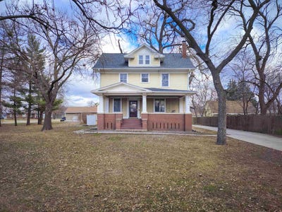 /international/us/406-n-1st-st-norfolk-ne-110106701584/