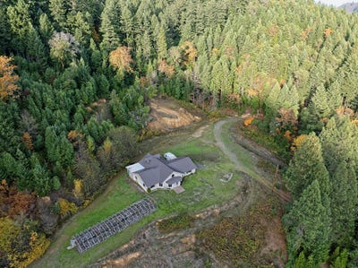 /international/us/1480-bridge-lane-wolf-creek-or-110106034594/